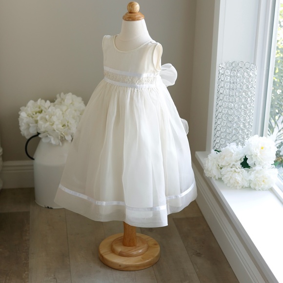 EXTREMELY RARE Strasburg Dress Heirloom Ecru Ivory Silk Embroidery Flower Girl - Picture 7 of 7